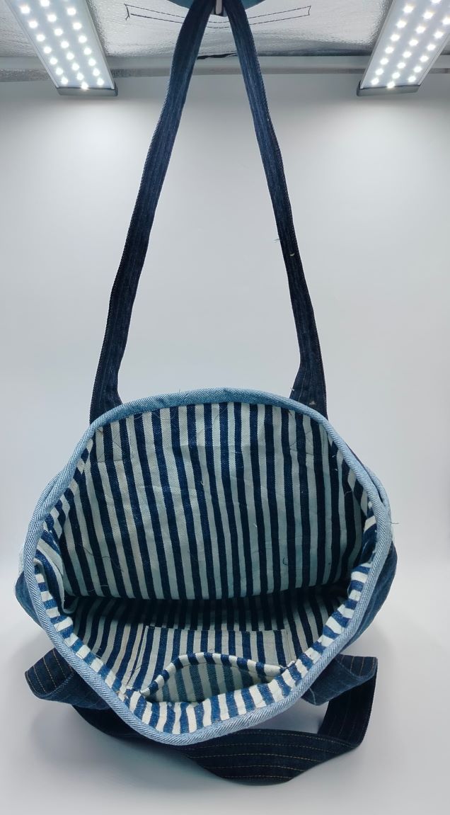 Denim Bag With a Nice Contrast and Reversible Option