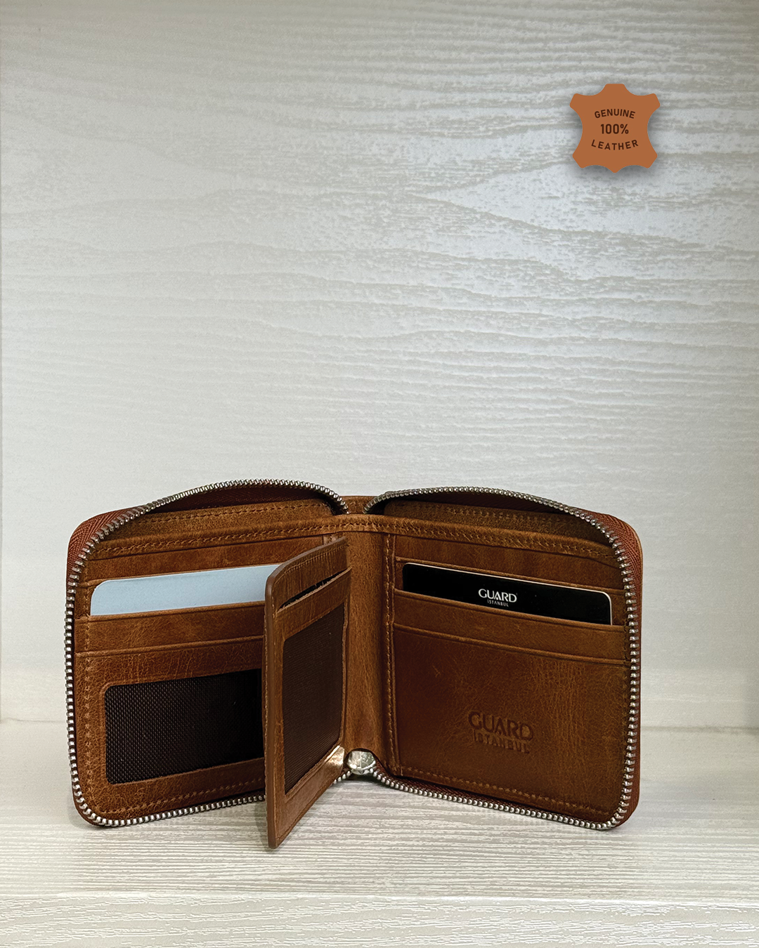 Compact Zippered Leather Mini Wallet Horizontal