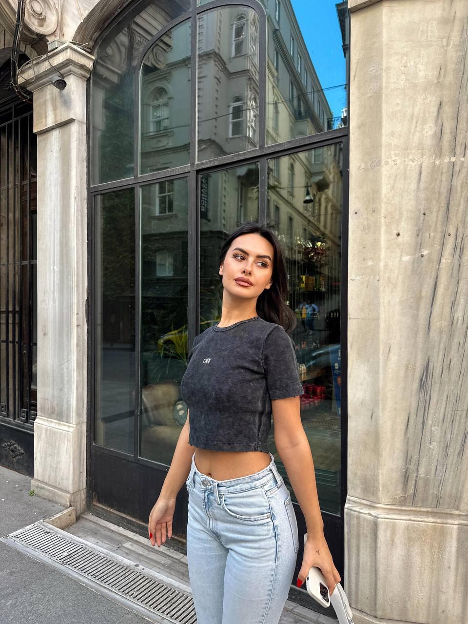 Women’s Ribbed Crop Top